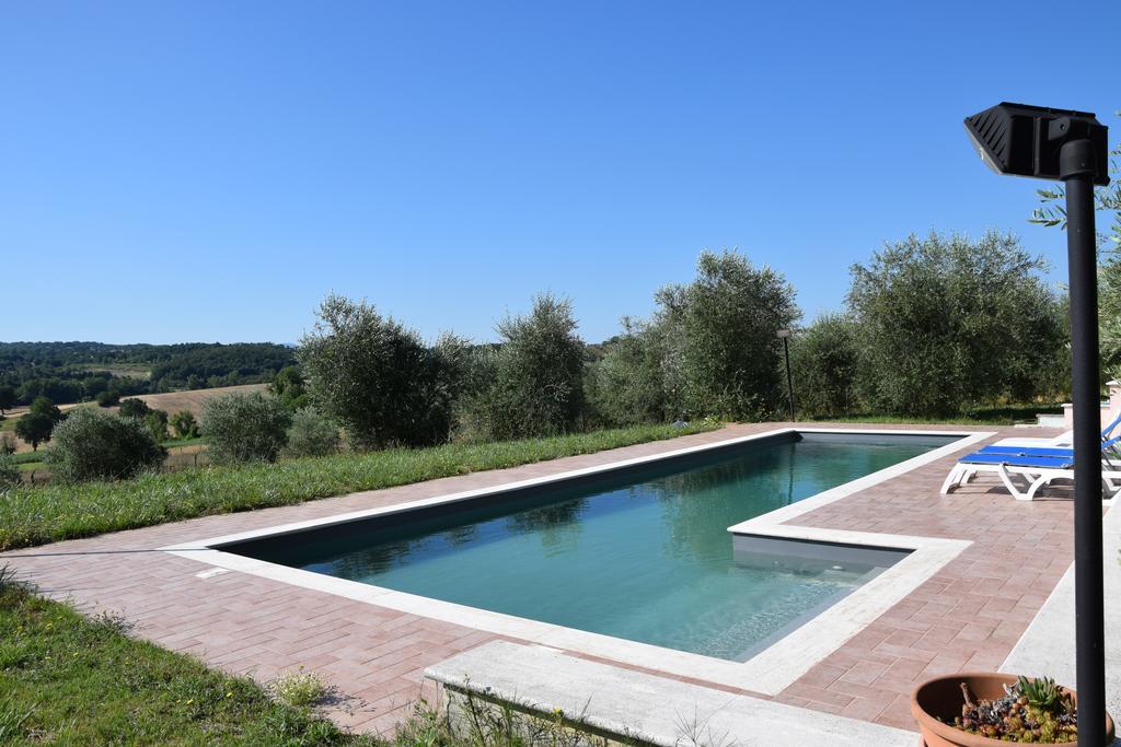 La Casa Nell'Oliveto Bed & Breakfast 아쿠아스파르타 외부 사진